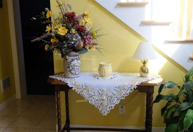 Seams Like Home B&b