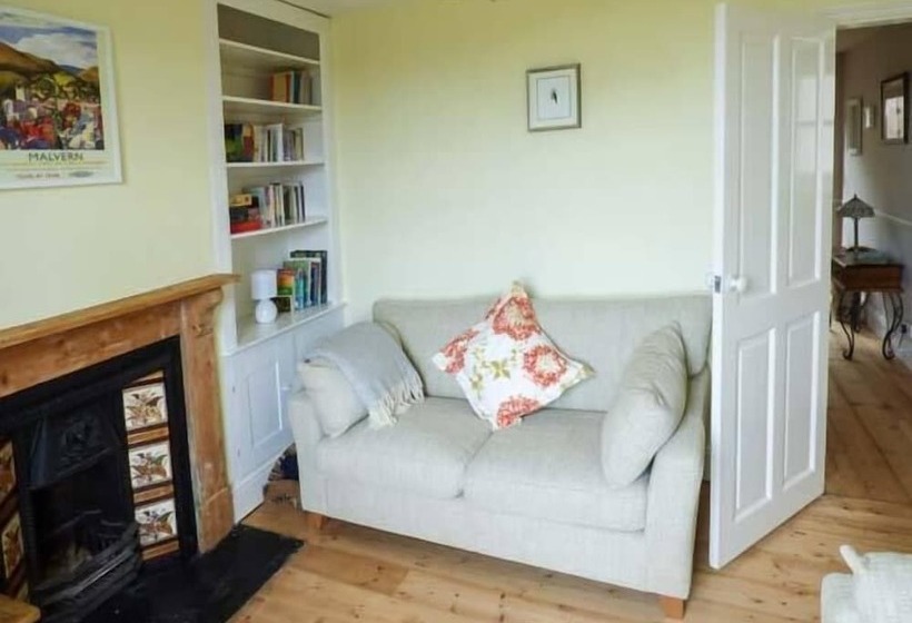Bluebell Cottage