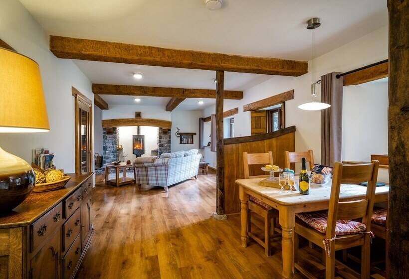 Grayrigg Foot Stable