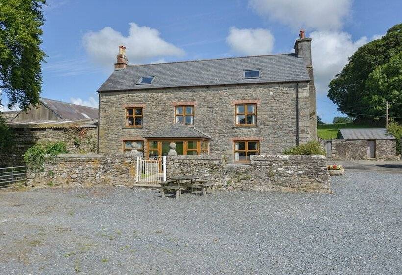 Haye Barton Farm