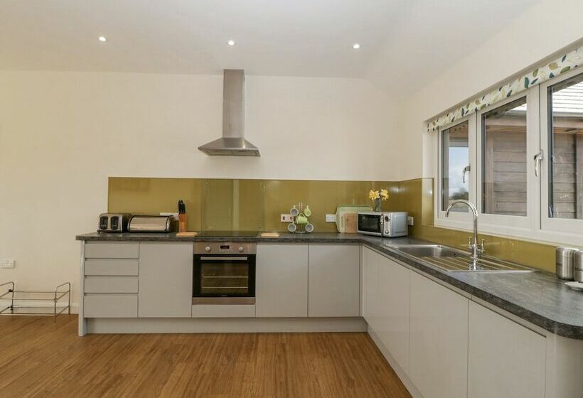 Rectory Farm Lodge