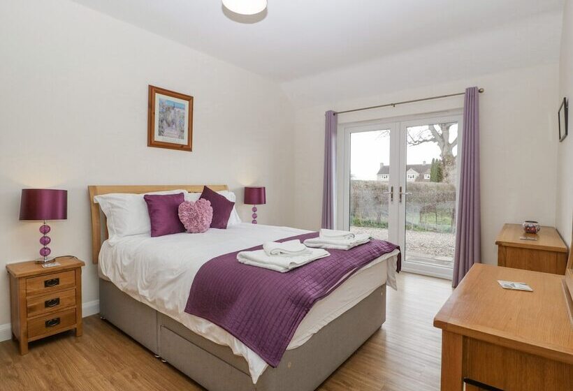 Rectory Farm Lodge