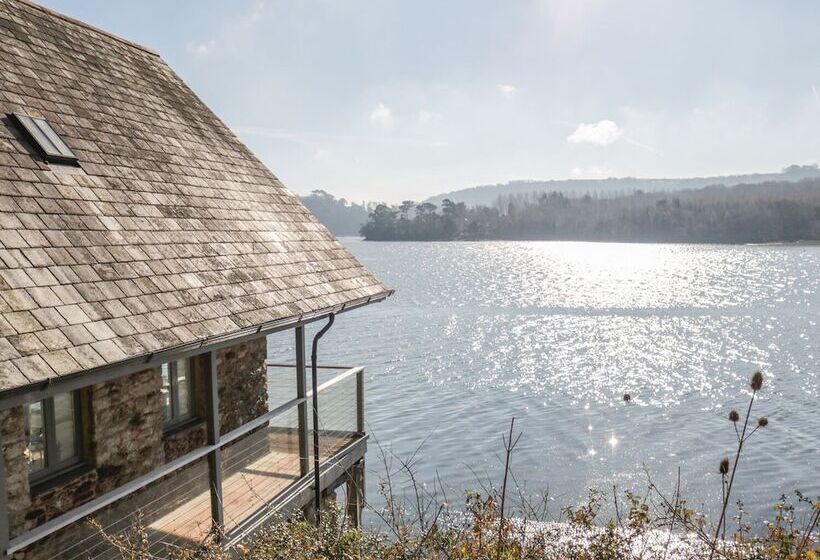 Sandridge Boathouse
