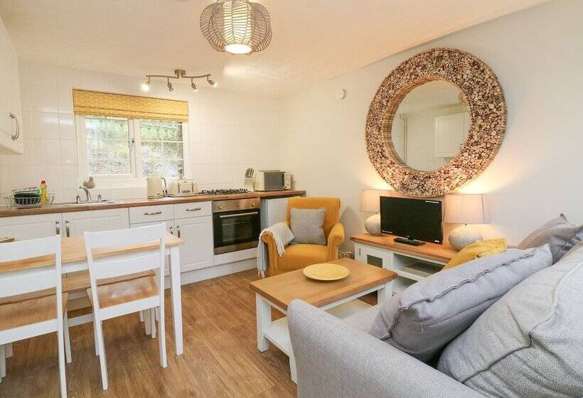 Swallow Cottage