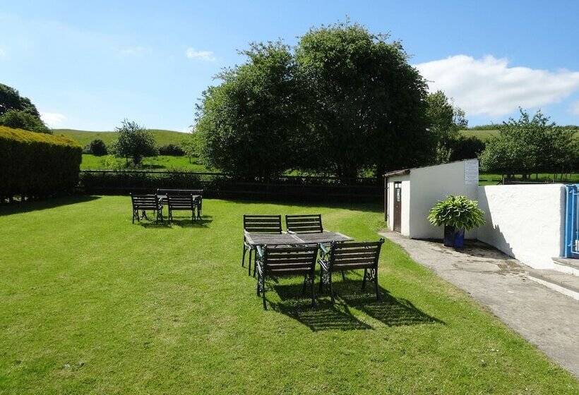 The Cart Linhay