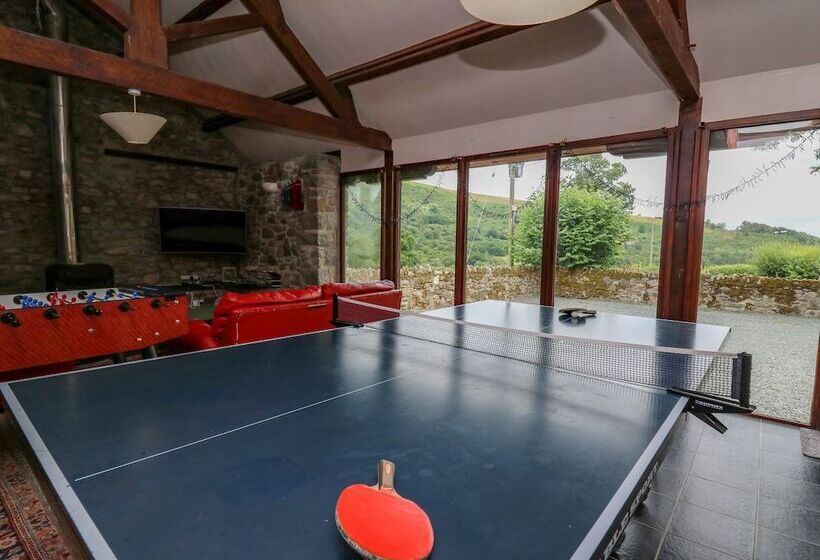 Byrdir Cottage