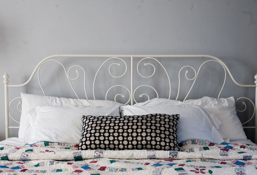 Ash Mill Farm Bed & Breakfast