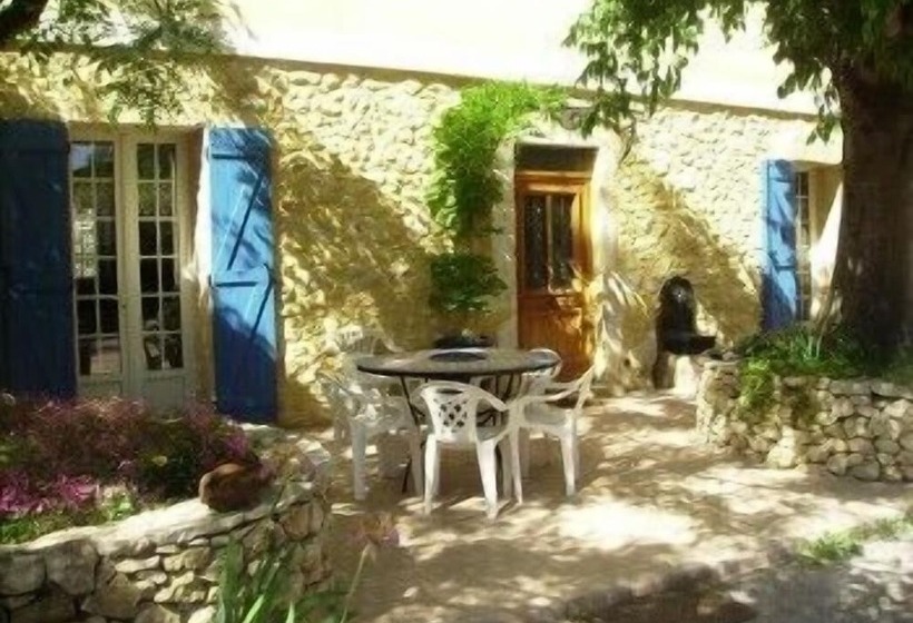 Bed and Breakfast Gîte Des Figourières