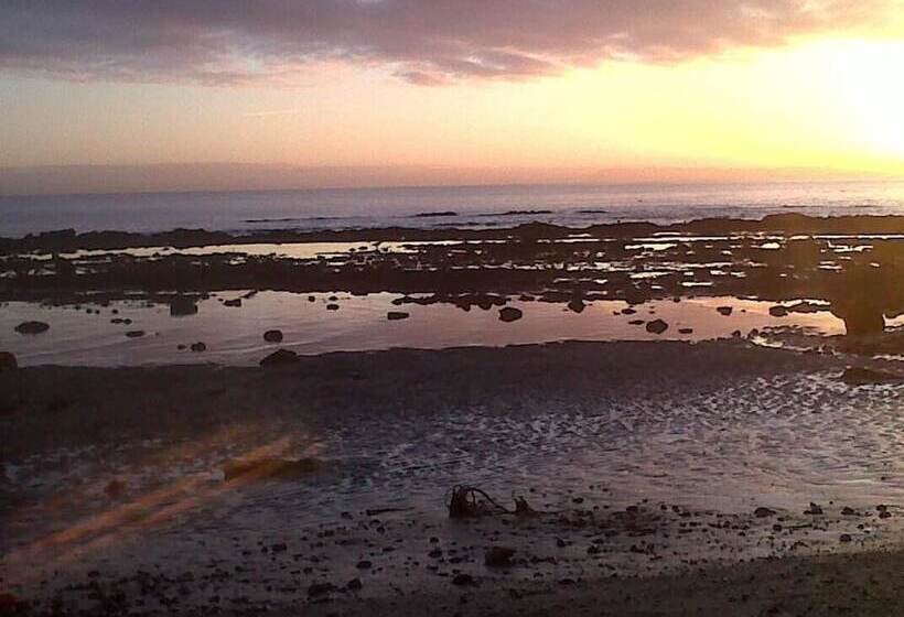 مبيت وإفطار Seascape Largo