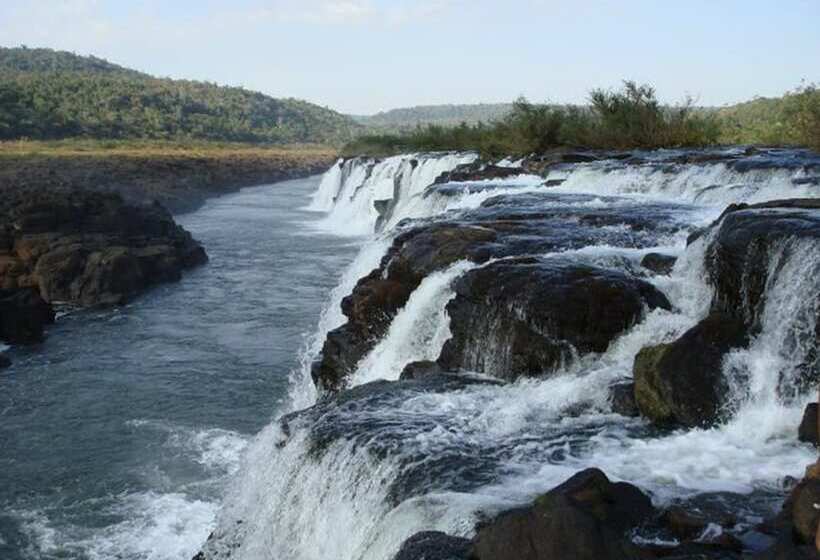 هتل Cabañas Don Charles