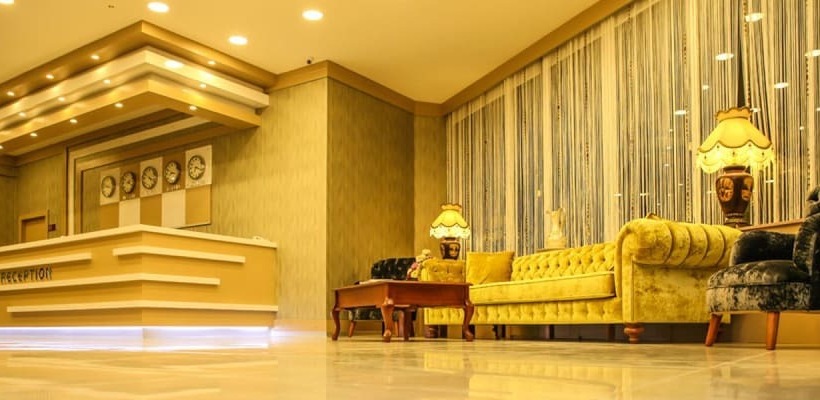 فندق Emsa Palace