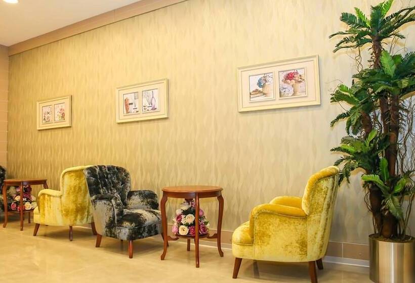 فندق Emsa Palace