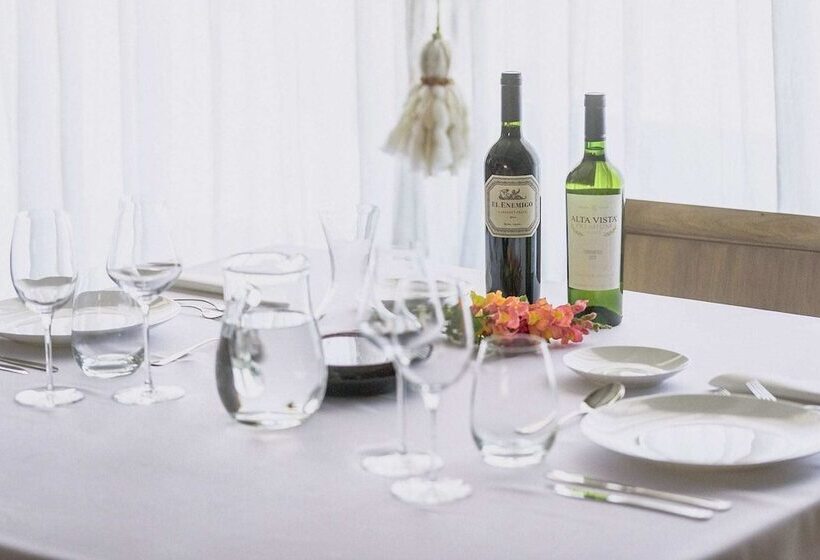 هتل Lodge Rocas Del Plata