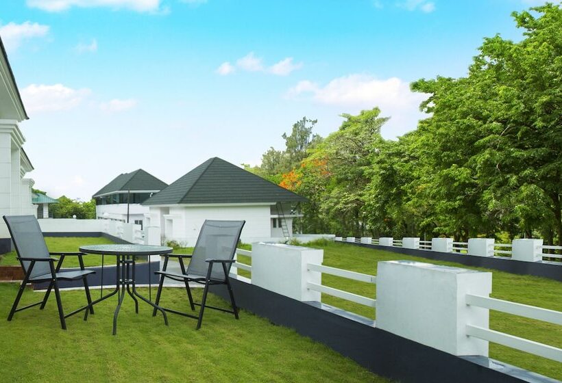 فندق Magic Land Resort