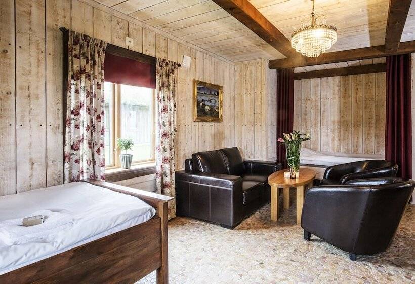 هتل ästad Vingård