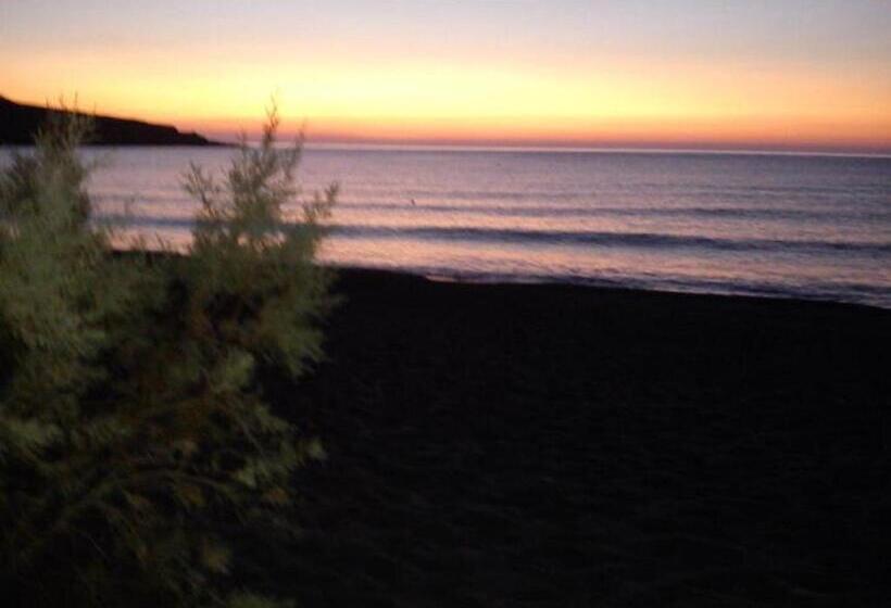 هتل Zakros Rooms Restaurant