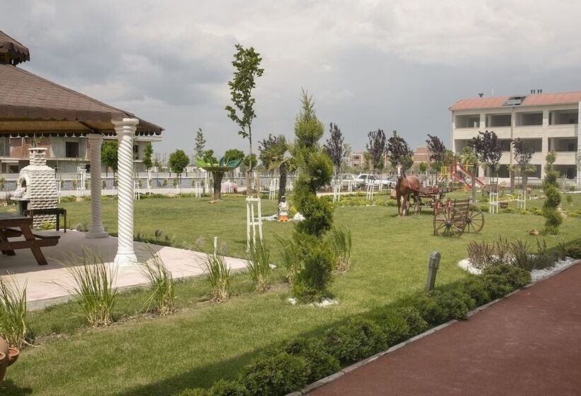 Oguzhan Residence