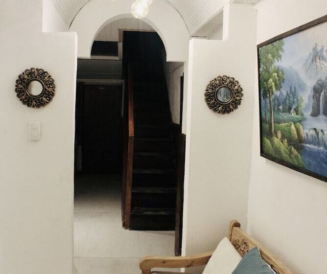 پانسیون Casa De Hospedaje Vivaio