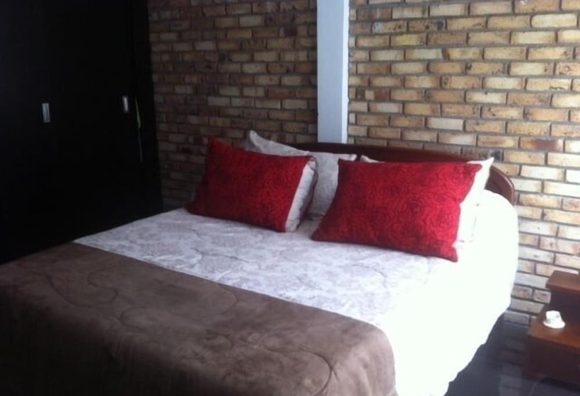 پانسیون Espectacular Chalet Con Piscina