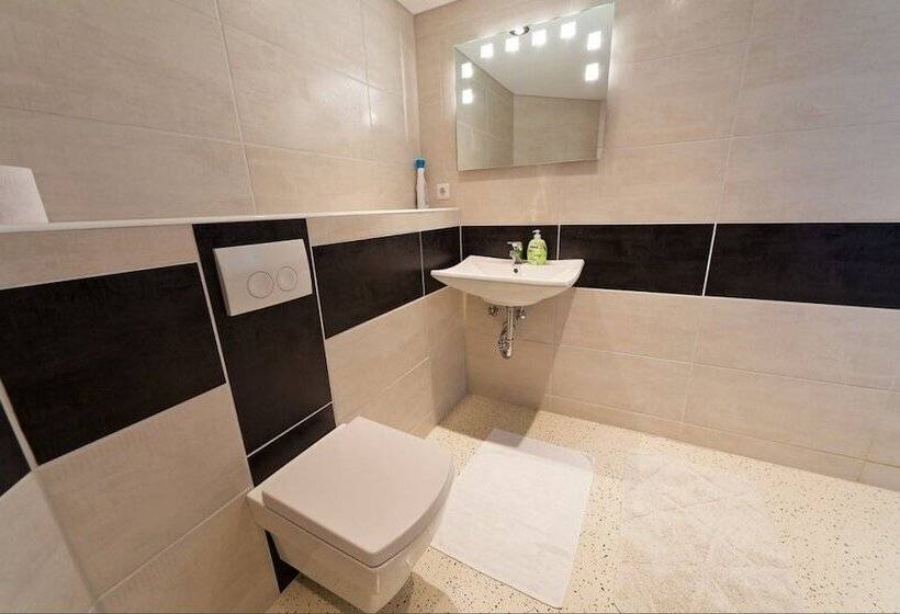 پانسیون Gästehaus M. Sander