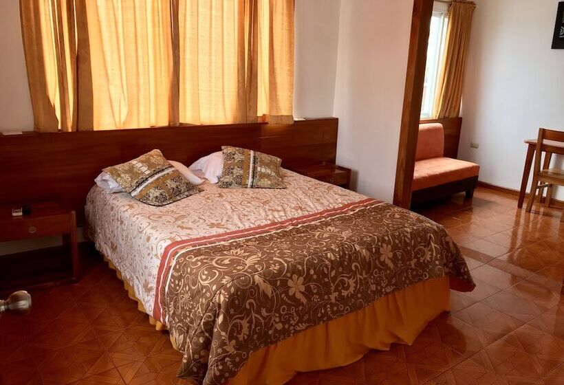 پانسیون Muyuyo