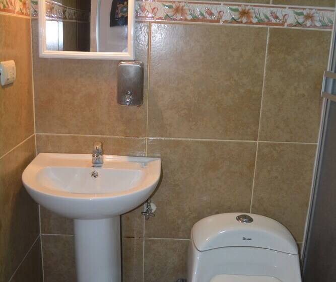 پانسیون Muyuyo