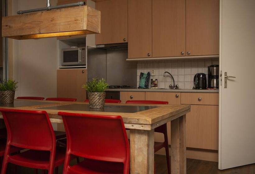 استراحتگاه Recreatiepark De Boshoek