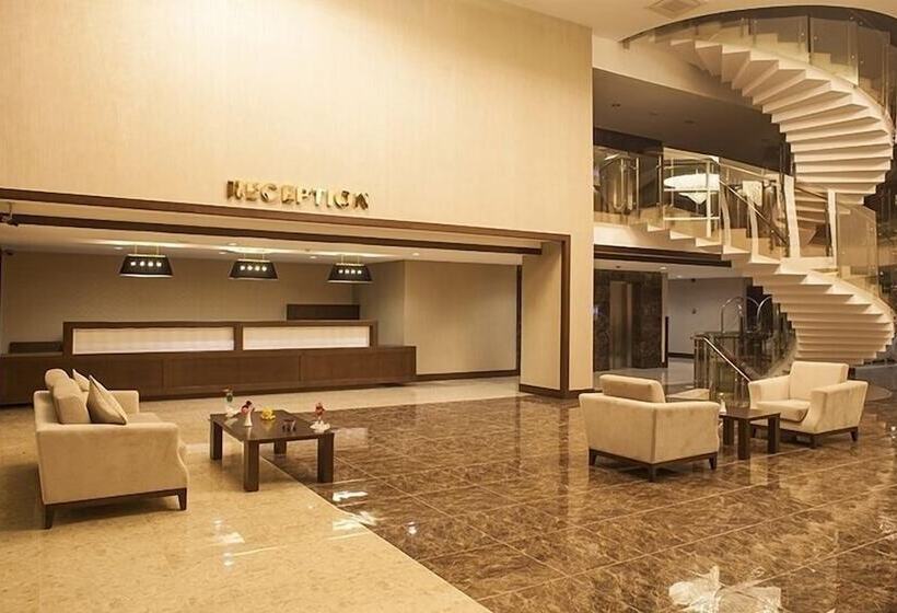 فندق Cherry Garden City & Spa