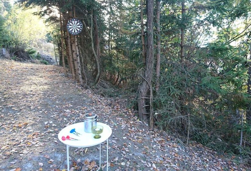 호텔 Loyehill Chalet. Swiss Alps Escape