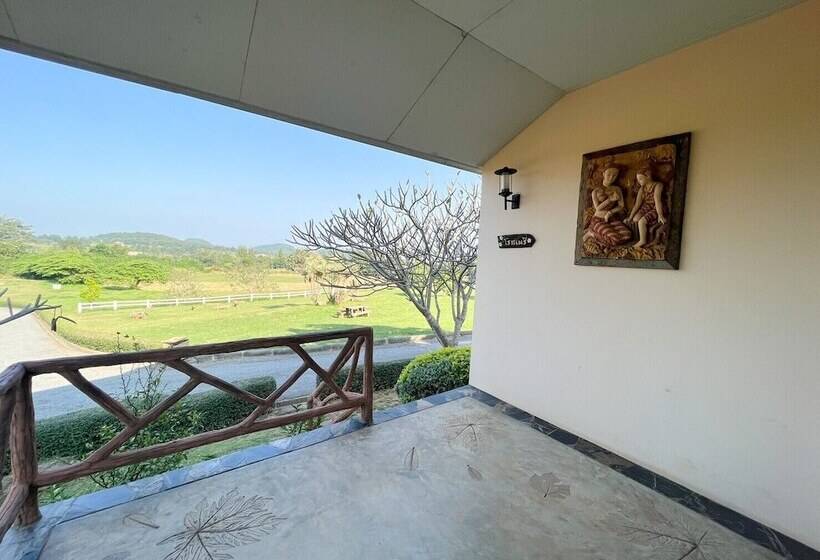 هتل Phureenun Resort