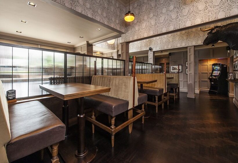هتل The Bulls Head
