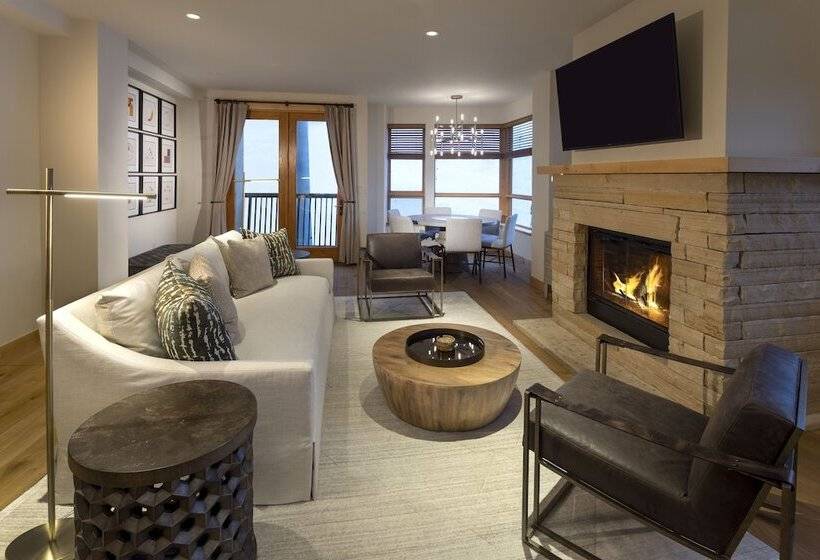 Отель The Edelweiss Lodge And Spa