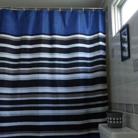 Maytenus Bed And Breakfast   Hostel