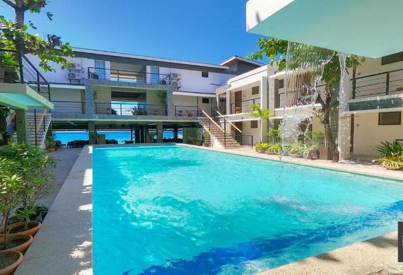 فندق Miami Heat Beach Resort