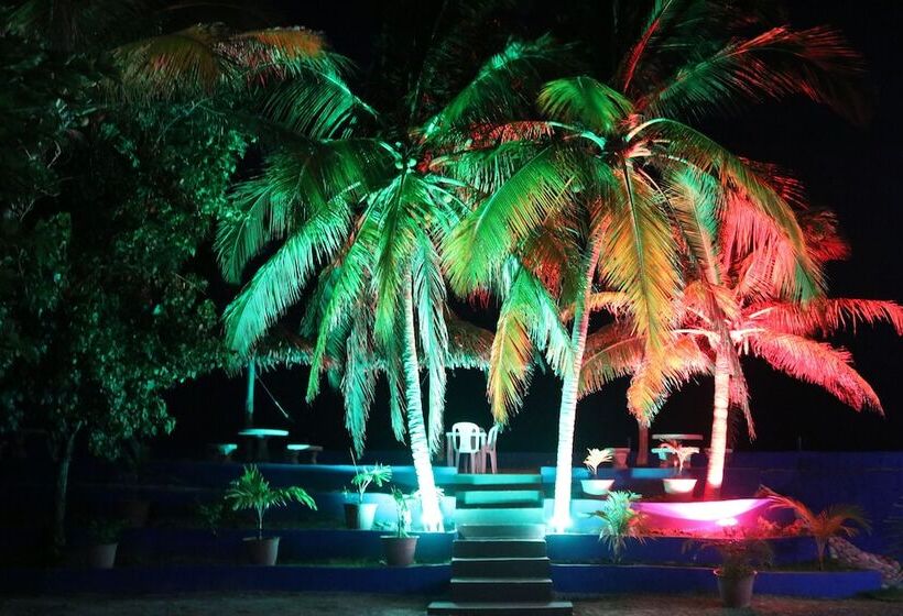ペンション Bellamar Beach Inn