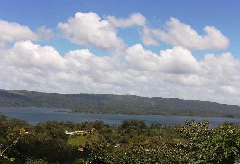 پانسیون Encantada Guest House: Spectacular View & Excellent Reviews