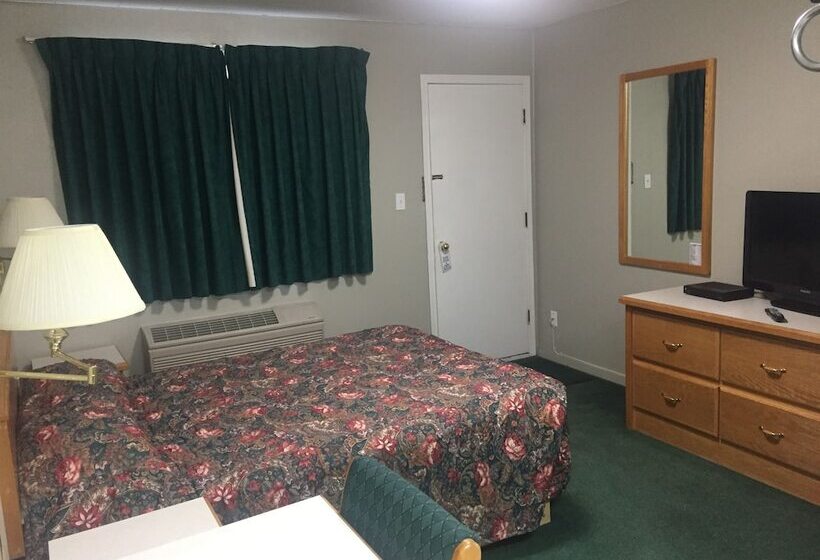 4 Pines Motel