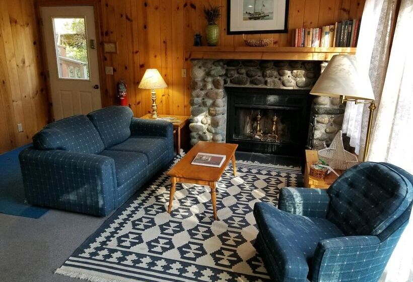 Captain S Cottage