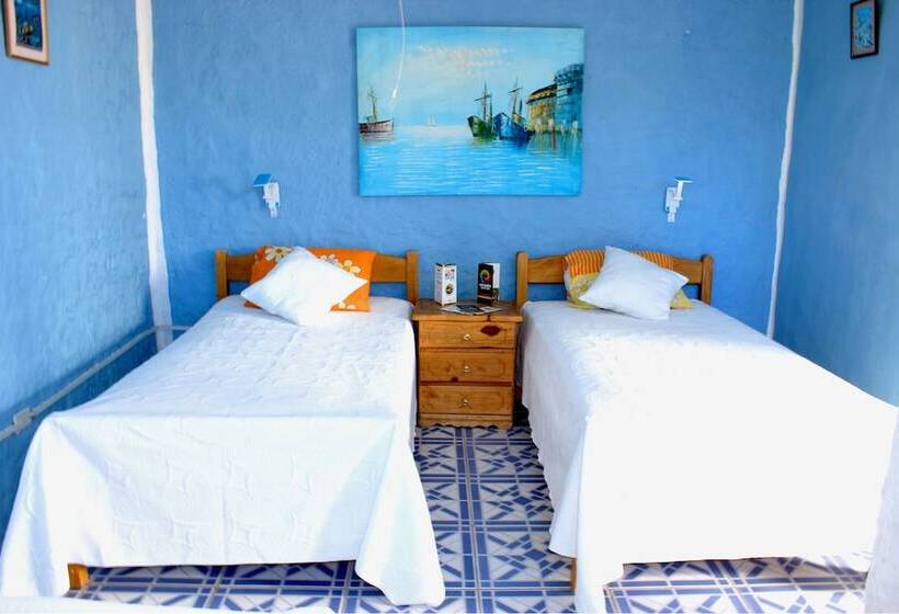 Galapagos Penguin Hostel