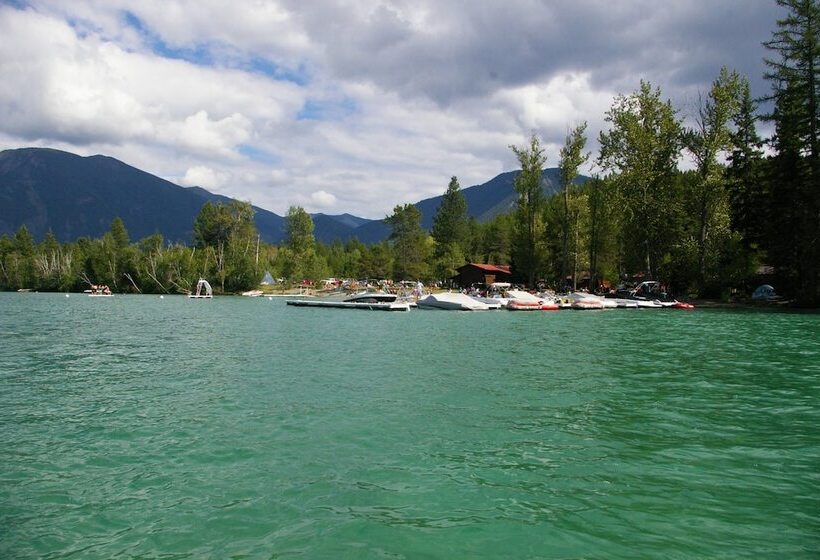 Lake Five Resort