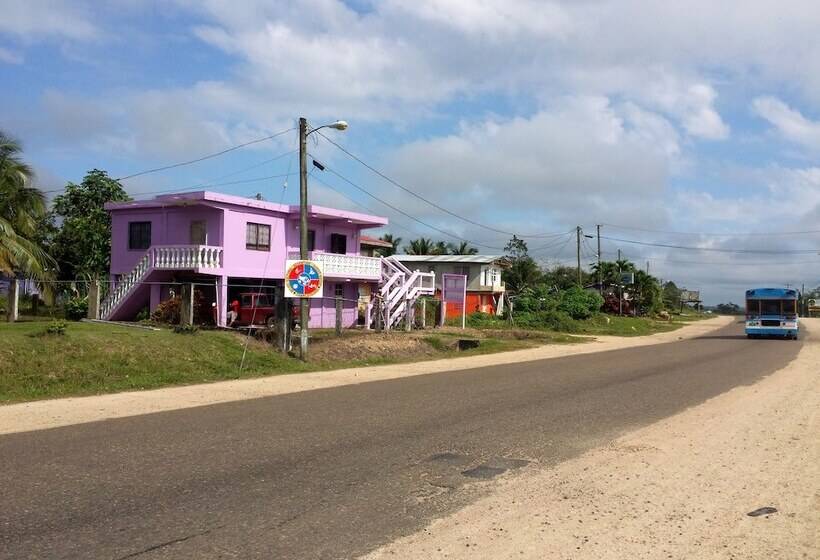 بنسيون Belize Cultural Adventure Guesthouse