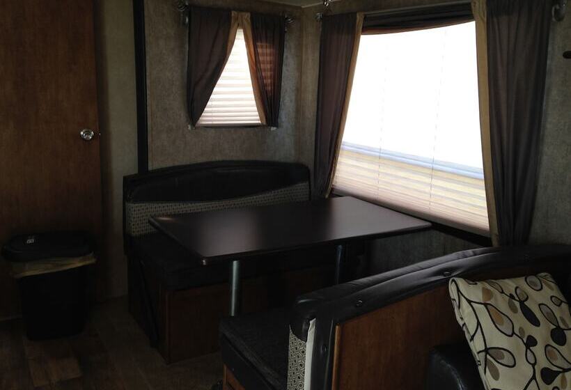 אתר נופש Central Park Rv Park