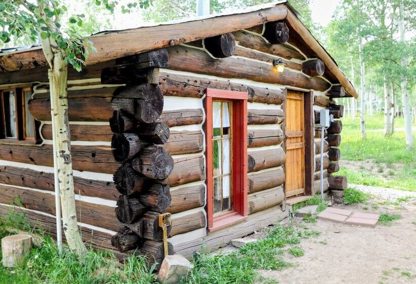 The Cabins At Historic Columbine