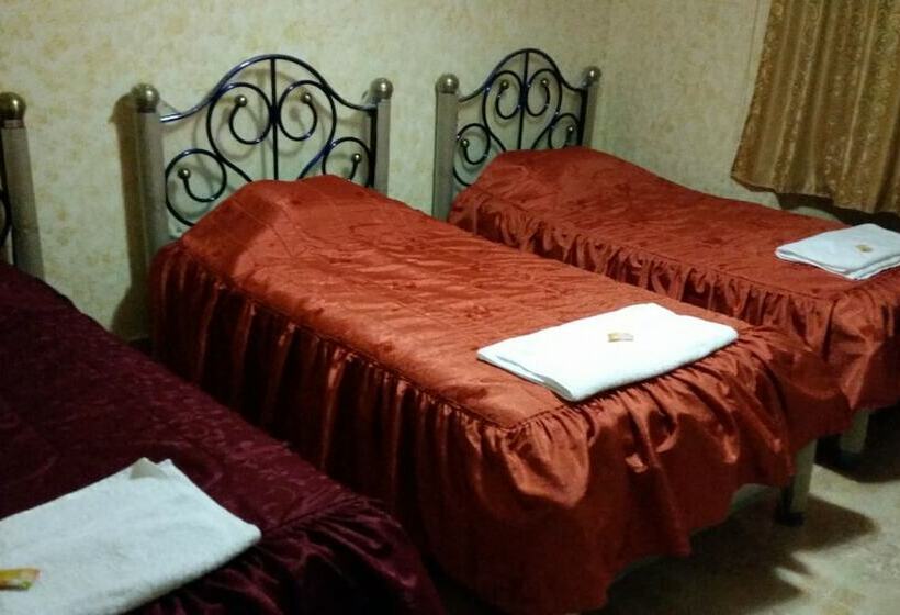 هاستل De Sal Reina Del Salar