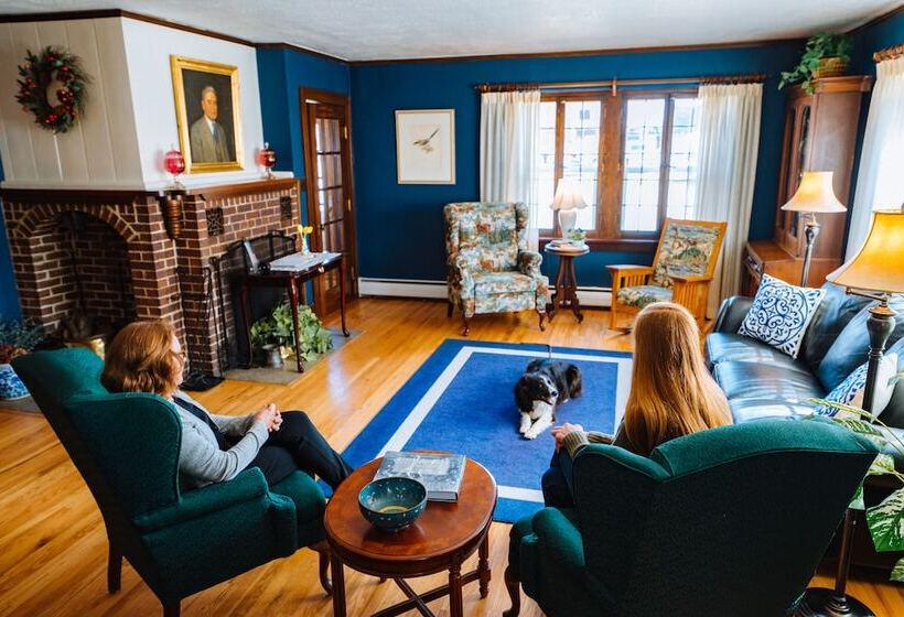 Chambers House B&b