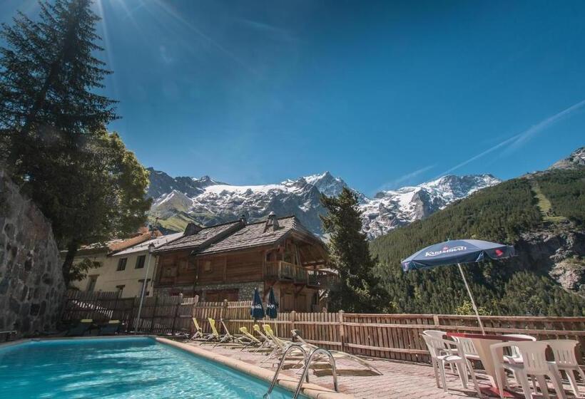 ホテル Hôtel Castillan