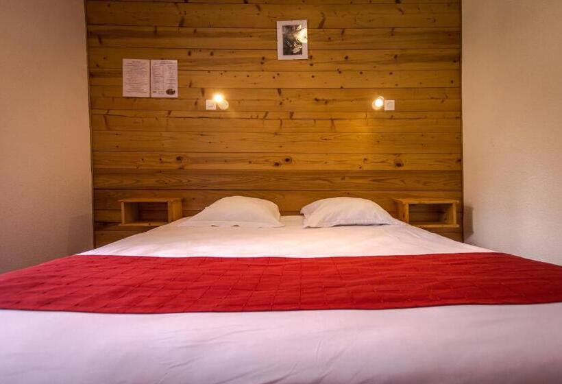 ホテル Hôtel Castillan