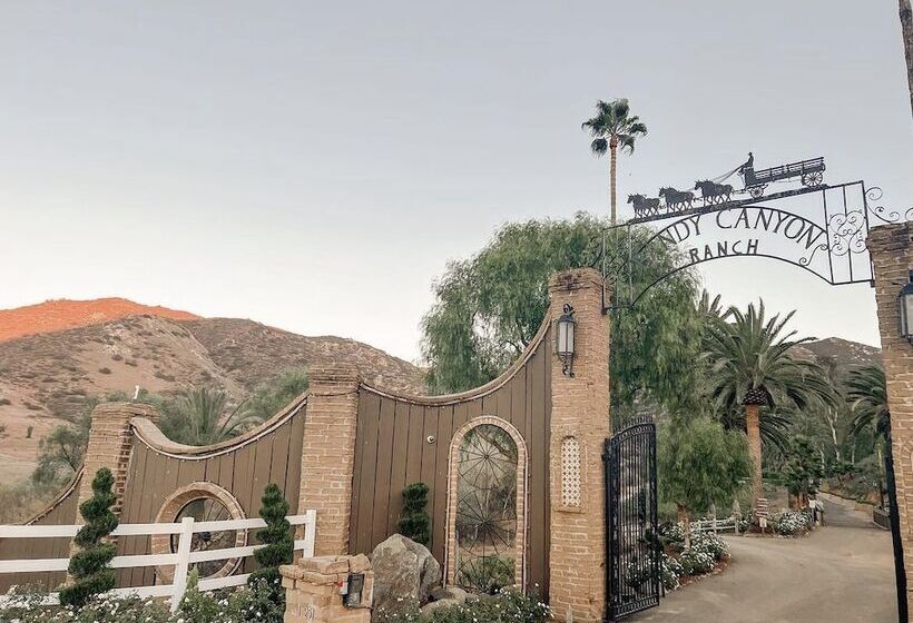 هتل روستایی Bandy Canyon Ranch