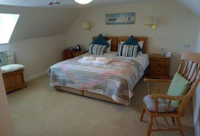 ホテル The Manor House