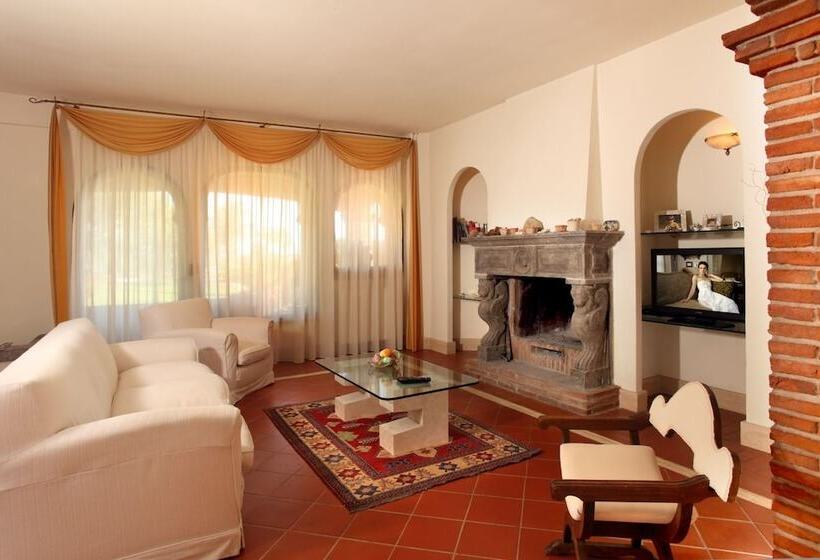 レジデンス Villa Poggio Chiaro